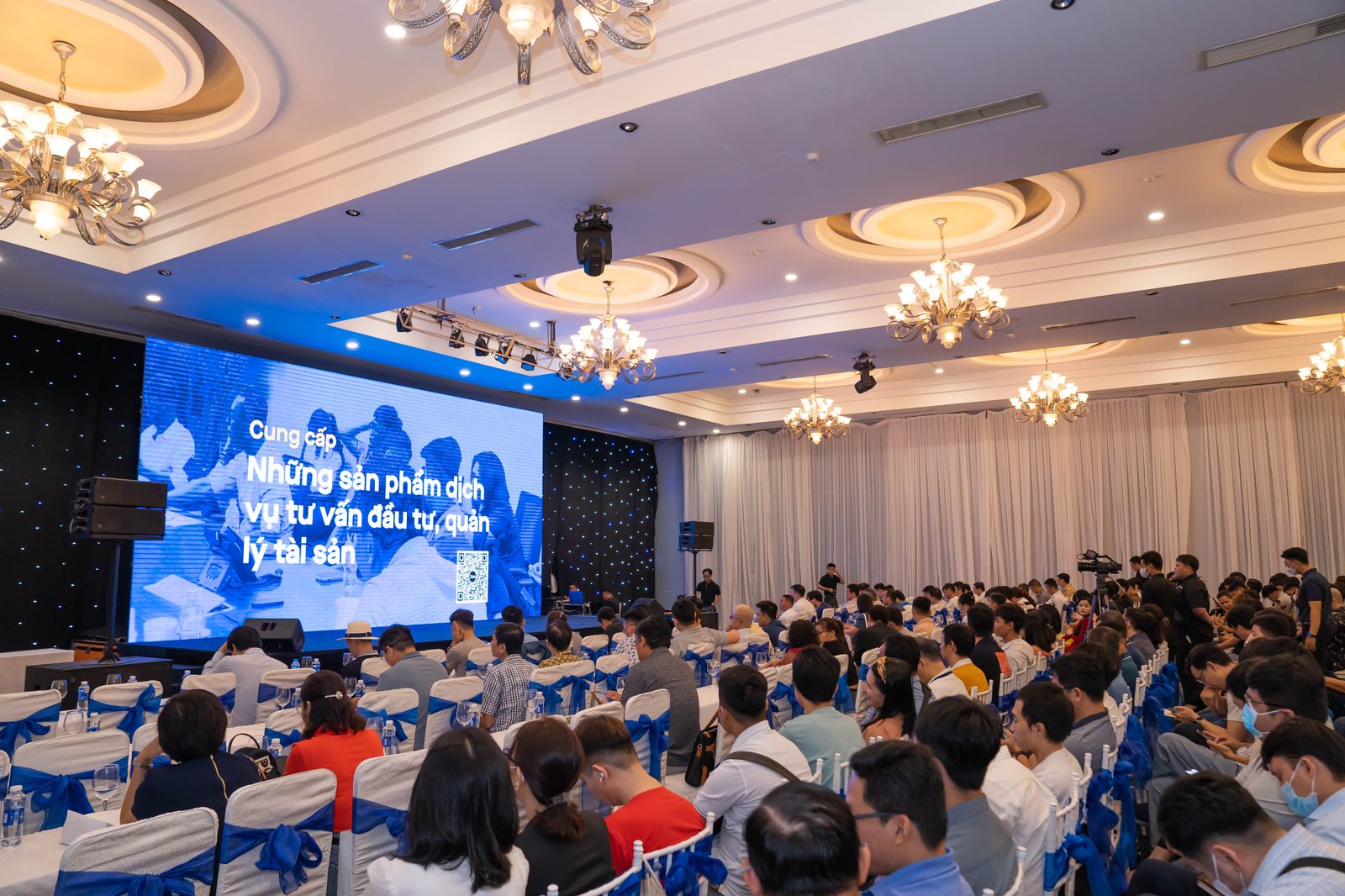 Chụp ảnh tại nhà